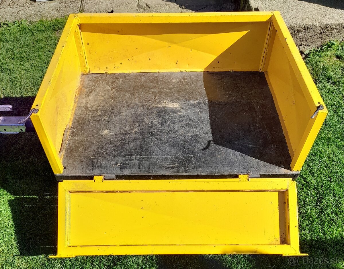 Vlečka záhradná kosačka. - 3