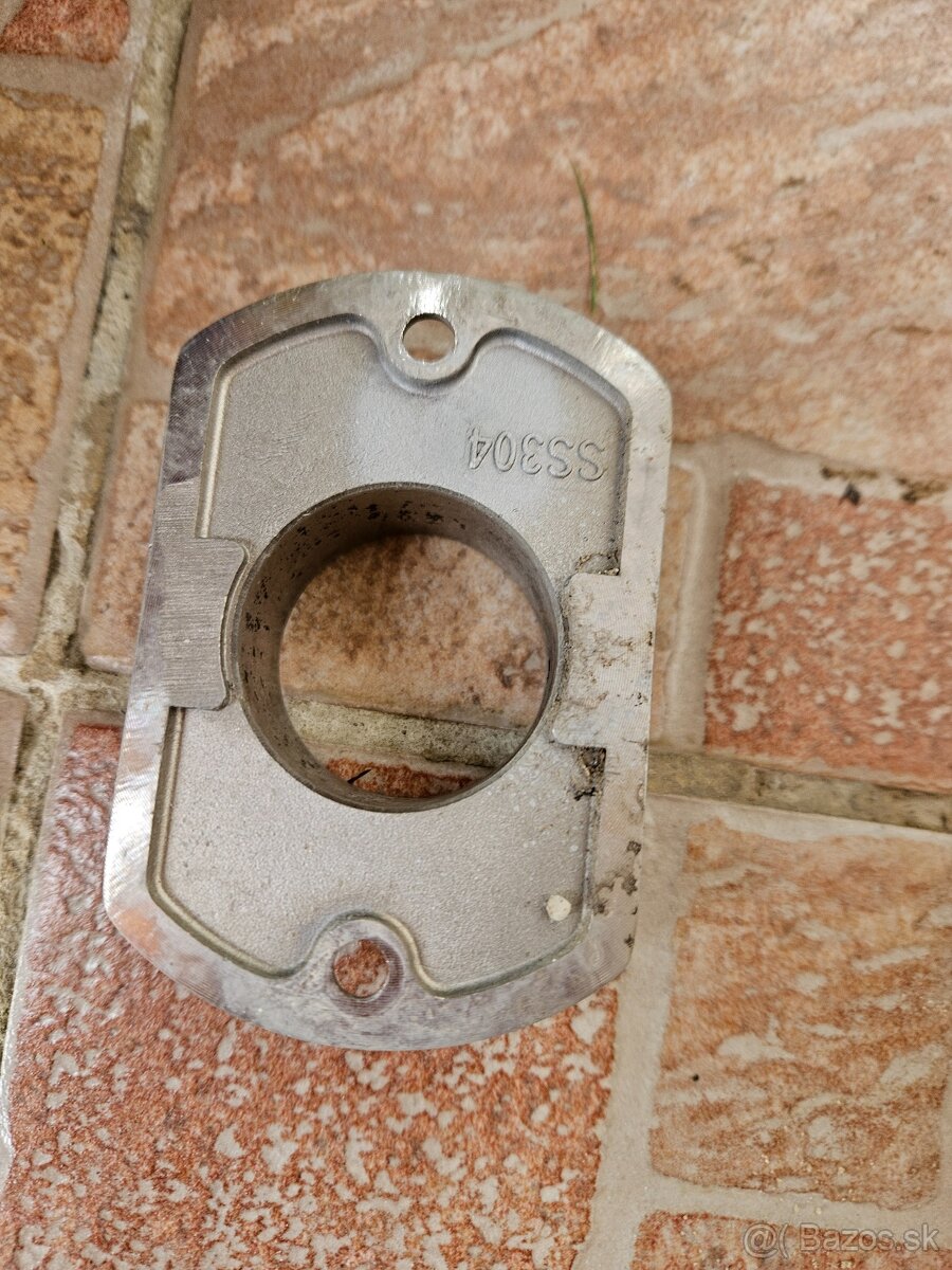 Drziak na madlo zabradlie - 3