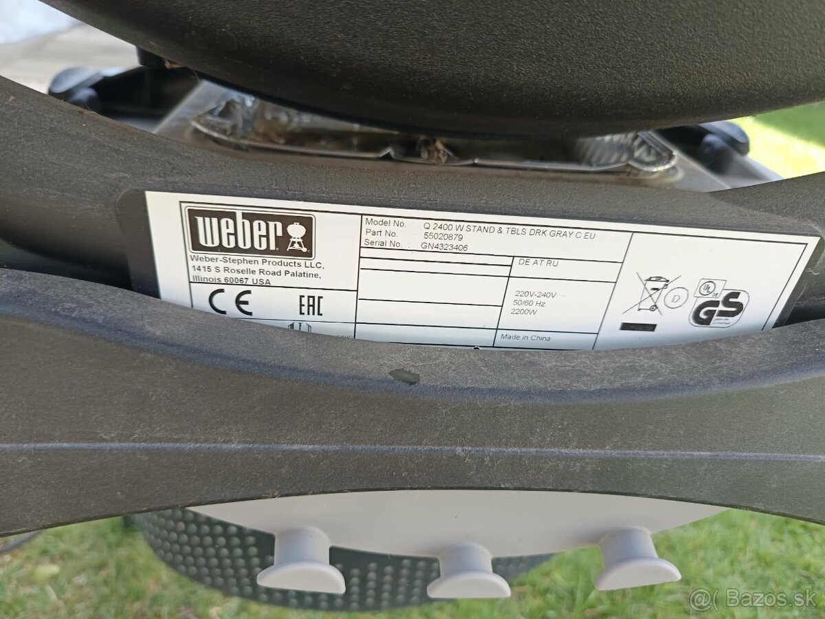 Predám elektrický gril Weber Q 2400 W - 3