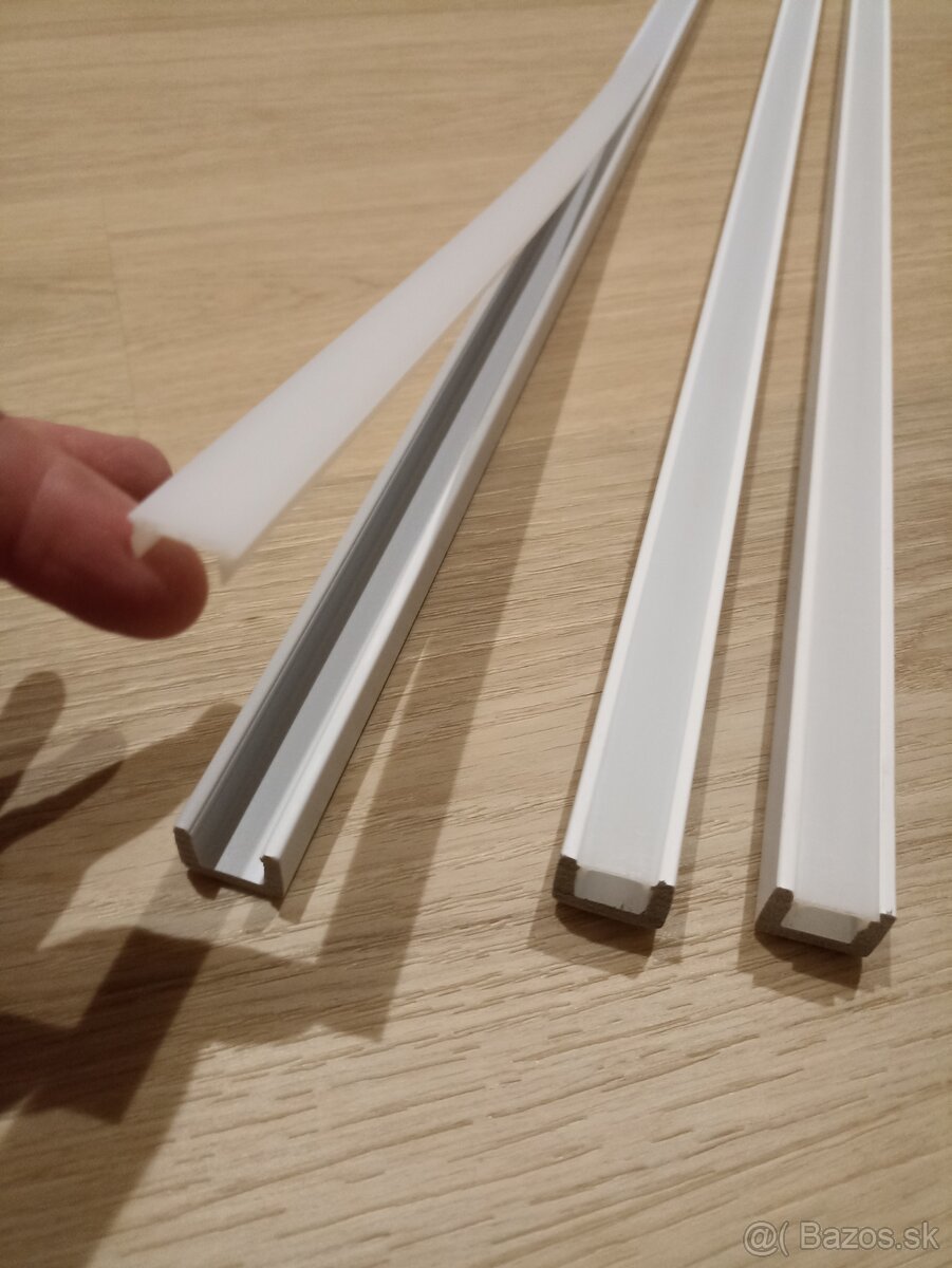 Listy na LED svetlo, LED pás - 3