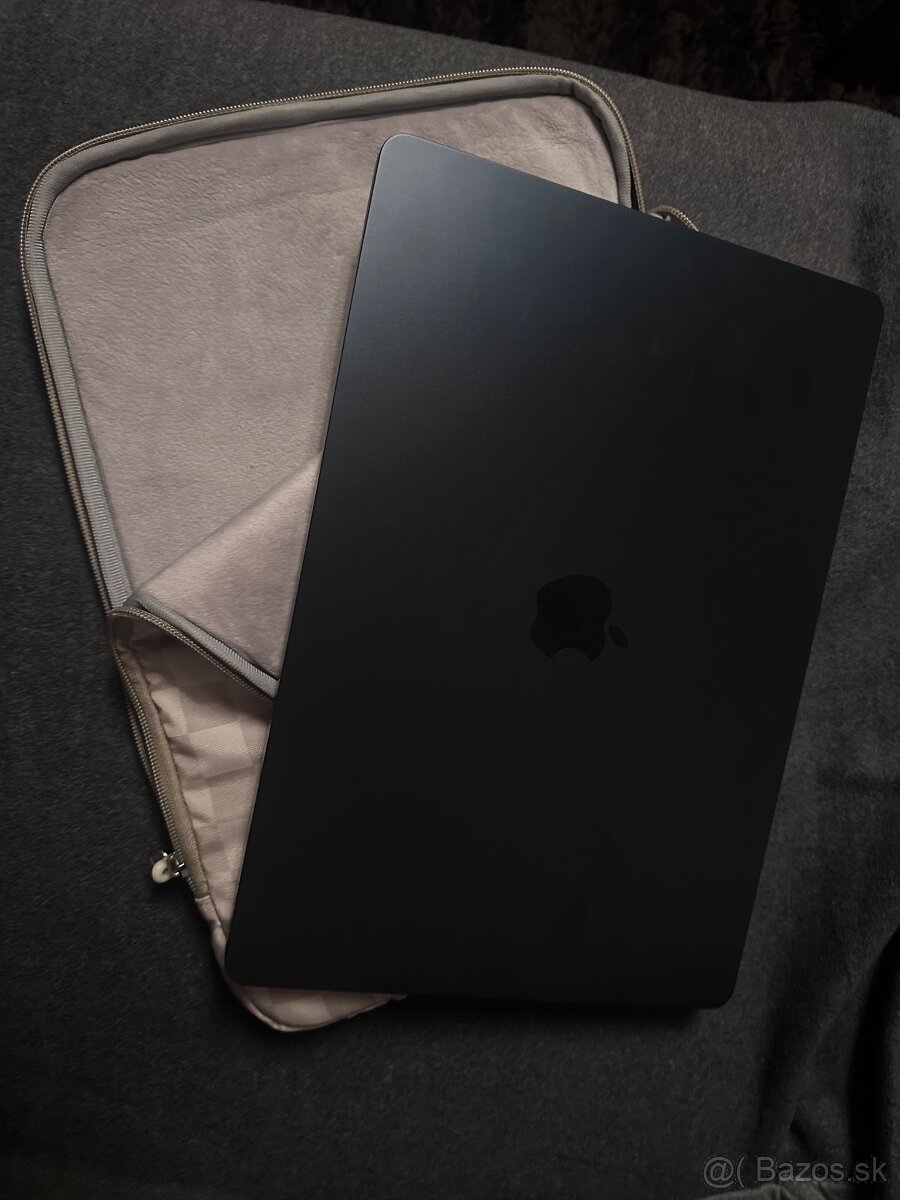 Macbook Air 15 inch M5 chip - 3