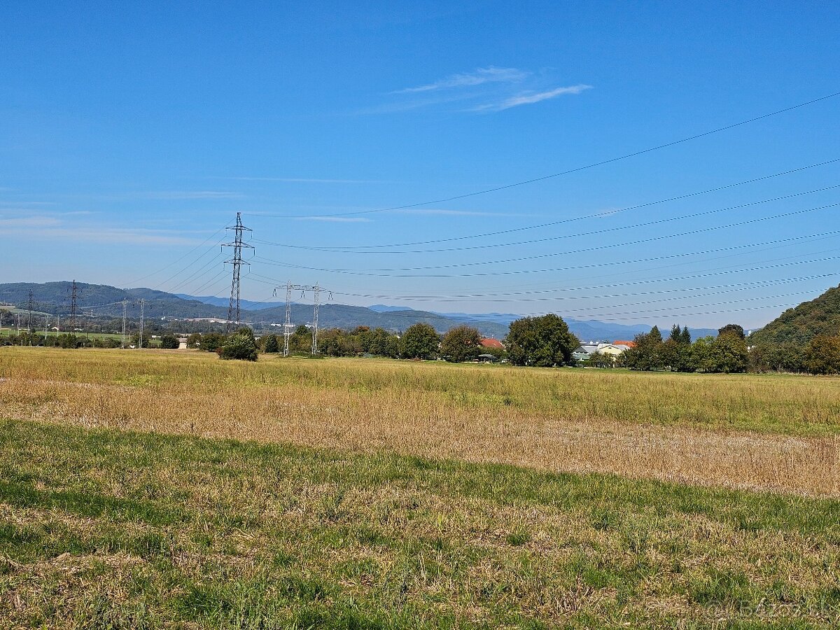 Na predaj orná pôda 7.082 m2 - Košeca - 3
