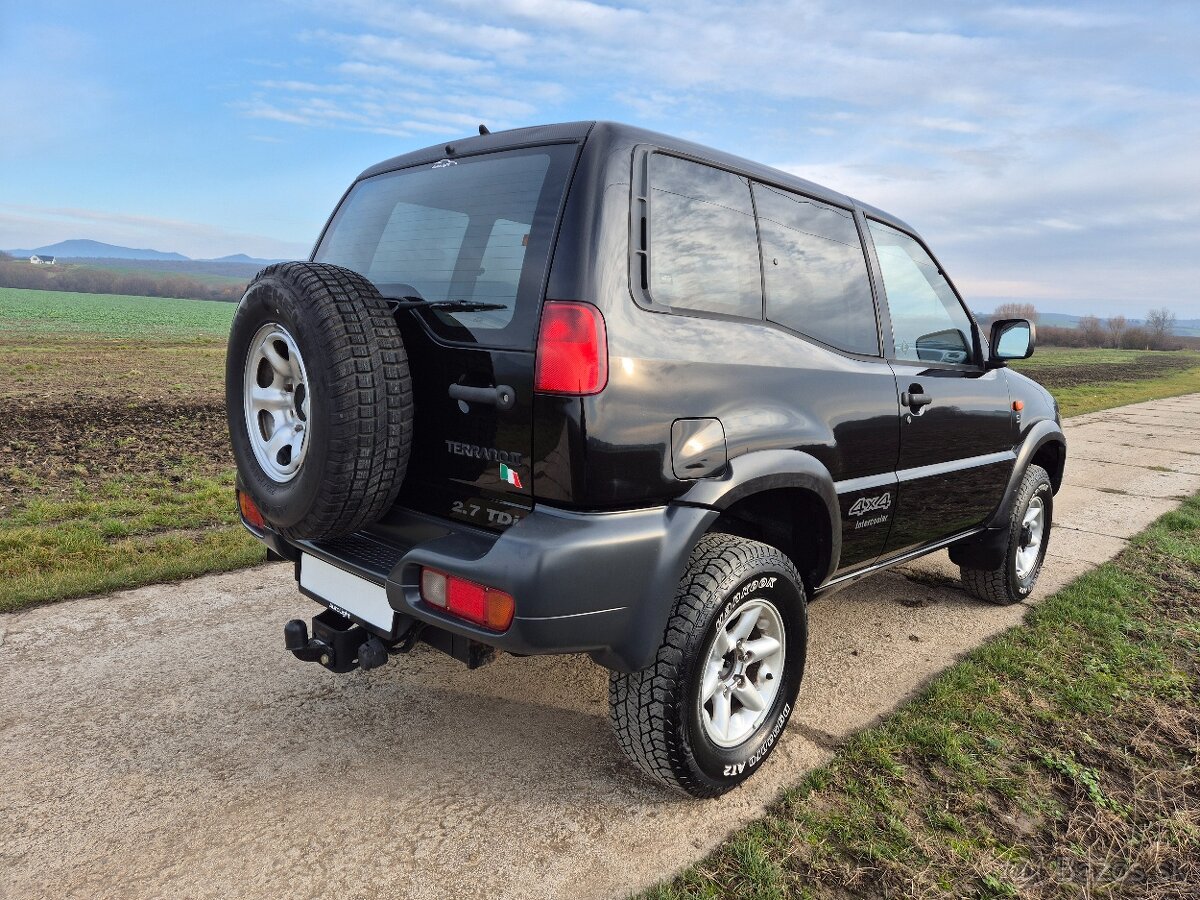 Nissan Terrano 2,7TD .. Top stav .. - 3