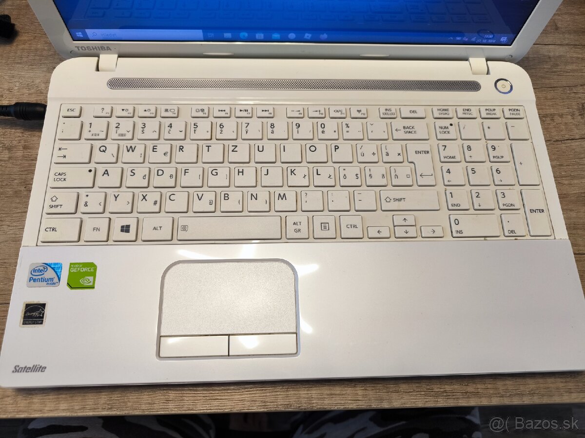 Predám notebook Toshiba satelitte C55 - 3