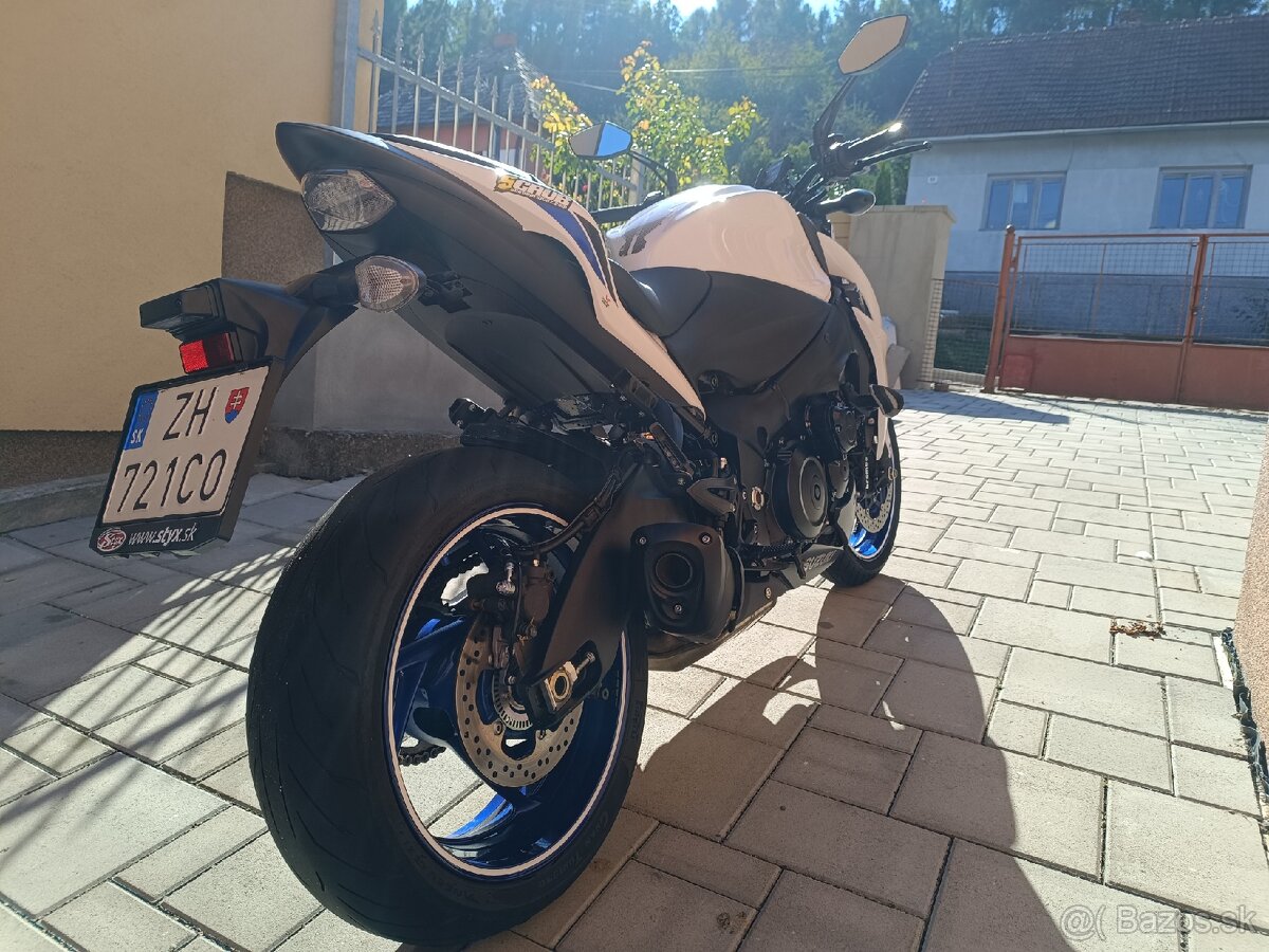 Suzuki gsxs 1000 - 3