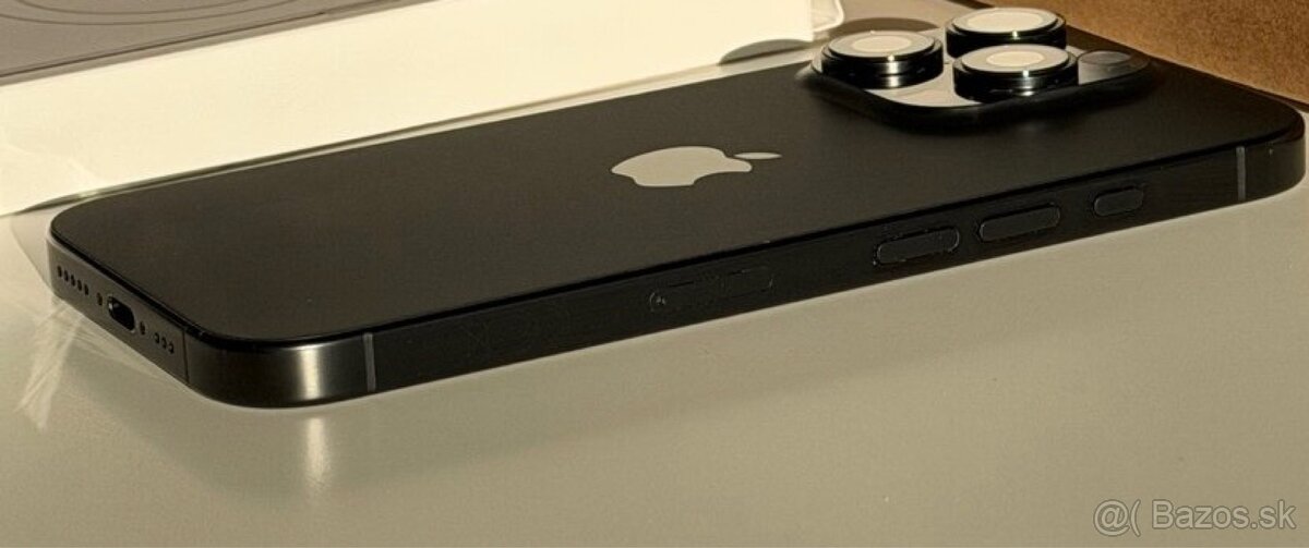 Predám Iphone 16 Pro 128gb Titanium Black 90% 🔋 - 3