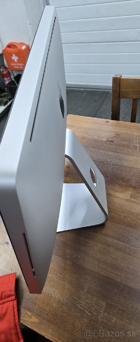 Apple iMac 21,5 mid 2011 - 3