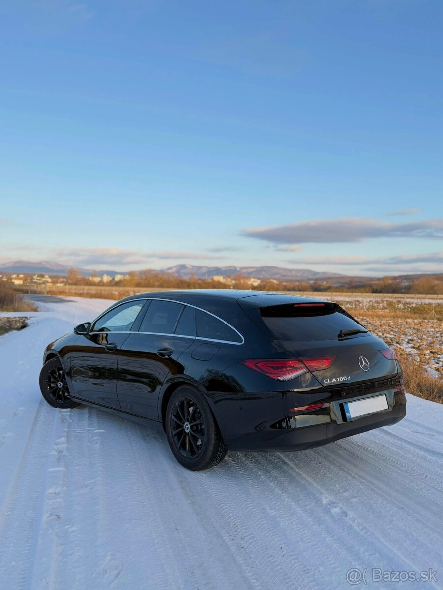 Mercedes Benz CLA 180 D Shooting brake - 3