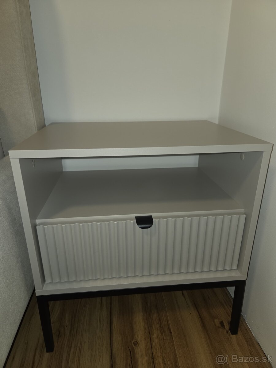 Nočné stolíky 2ks - 3