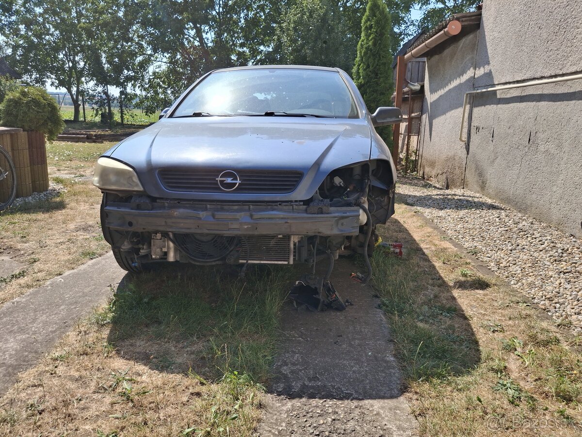 Opel Astra G - 3