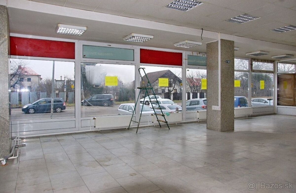 Obchodné priestory,Trenčín, Za mostami - 3