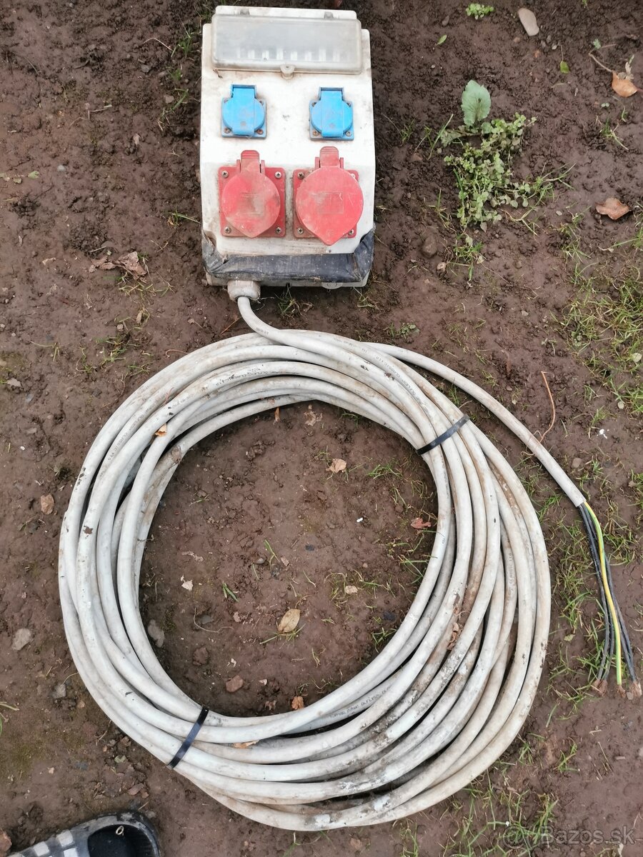 Stavebný rozvádzač - 3