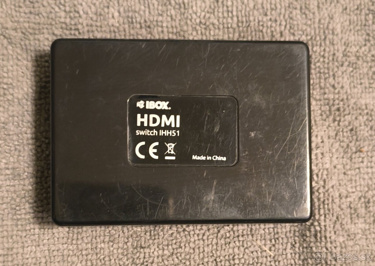 Predám 5 vstupový HDMI switch - prepínač. - 3