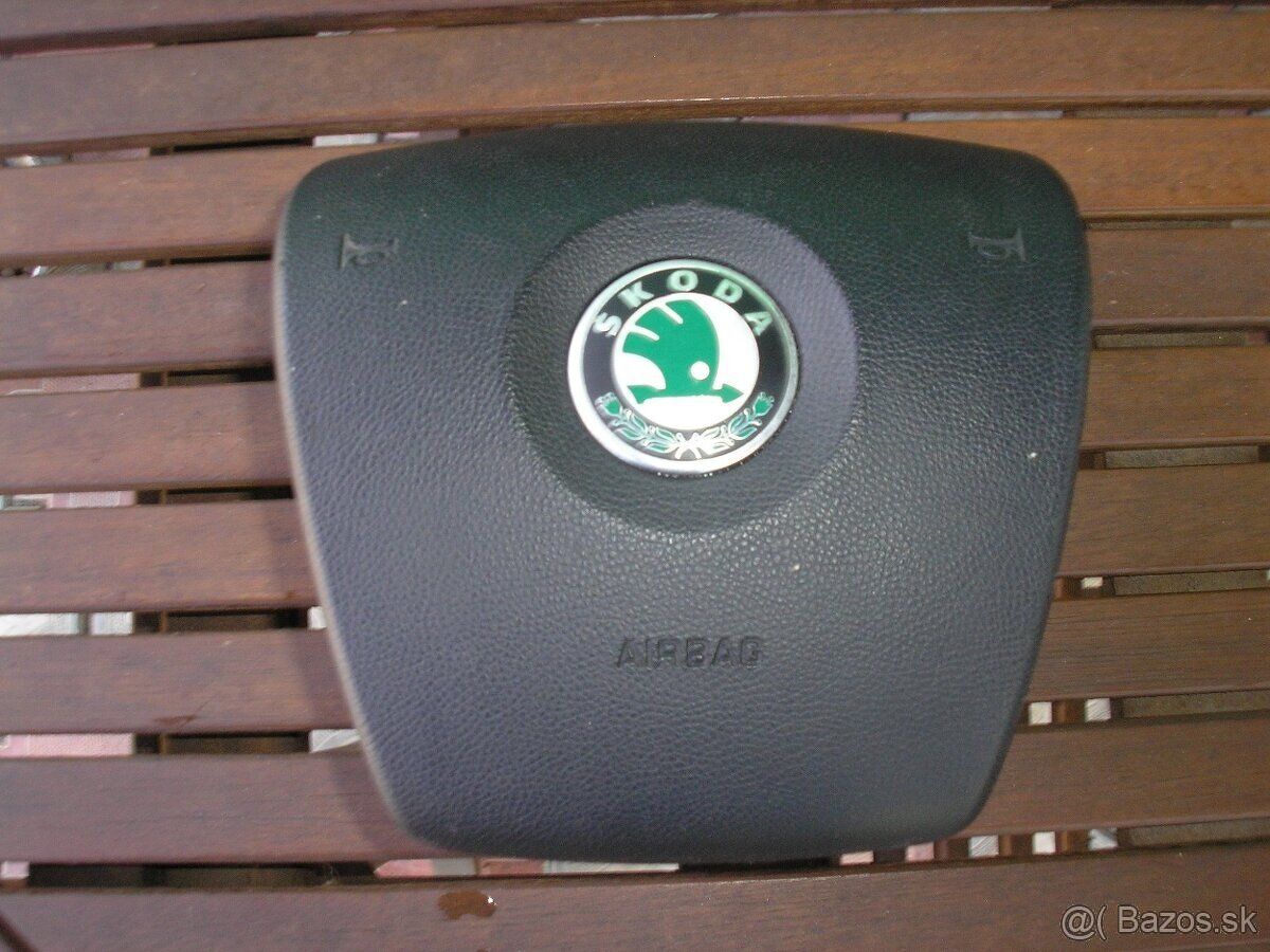 Škoda Octavia 2 dekor interieru - 3