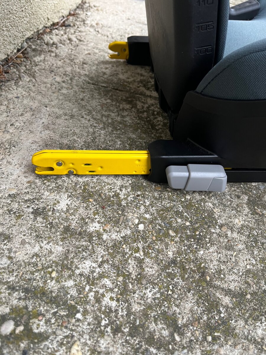 Autoseadačka Maxi-Cosi Rodifix R - 3