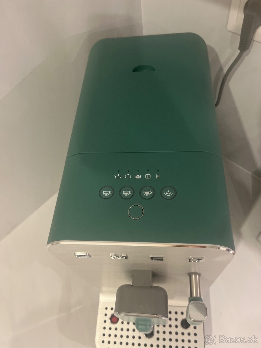 Automatický kávovar SMEG - 3