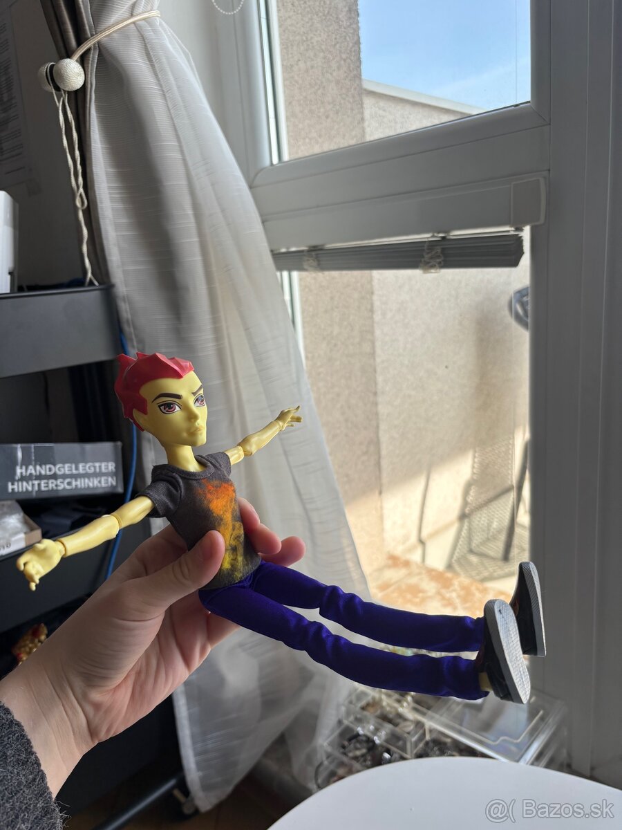 Monster High Heath Burns - 3