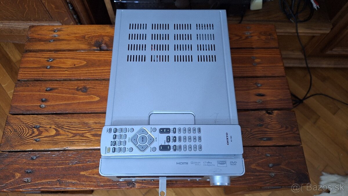 Onkyo DVD receiver DR-645 + DO - 3