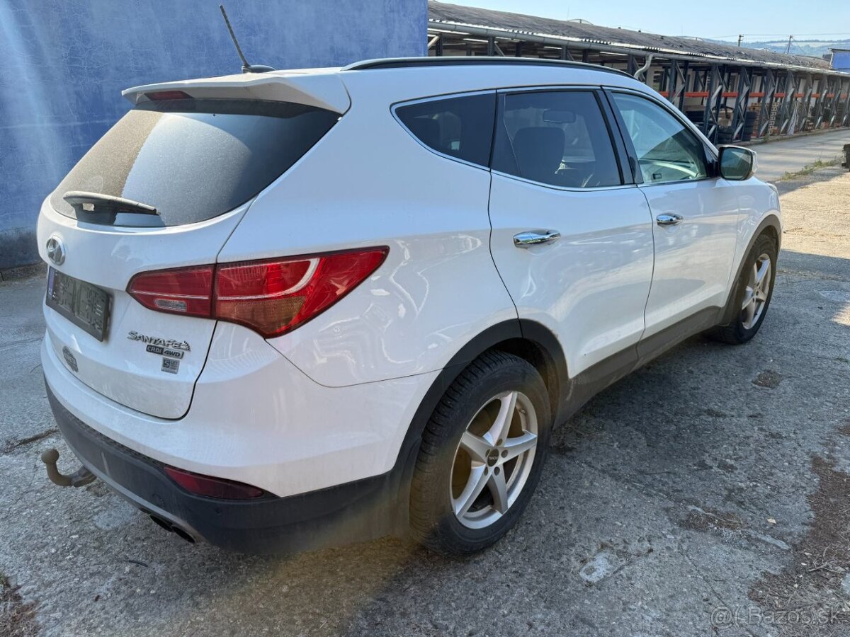 Hyundai Santa Fe 2.2 CRDI , 2012 až 2018 - 3