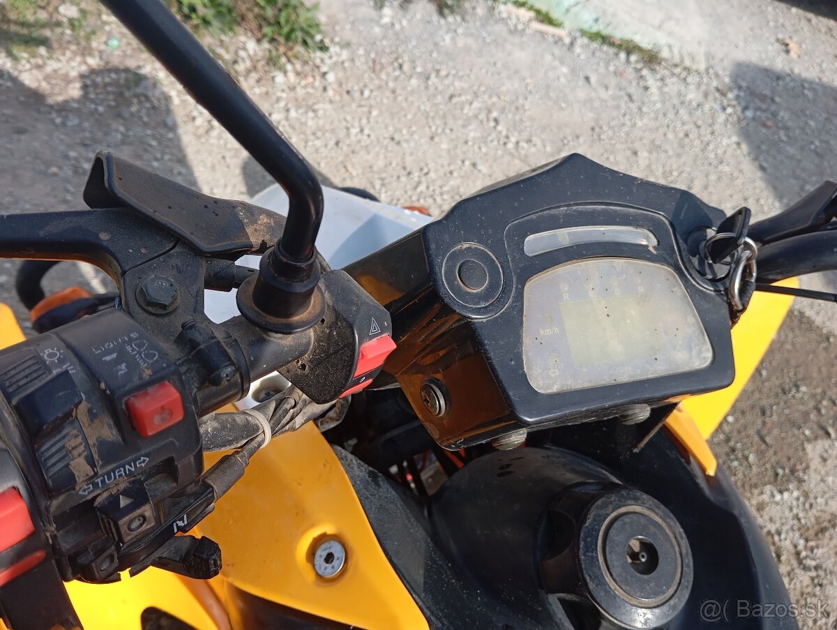 Predám štvorkolku 250ccm