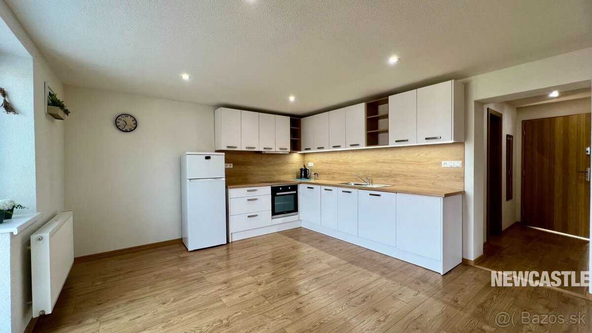 NEWCASTE⏐PRENÁJOM 3 izbového bytu v rod. dome. - 3