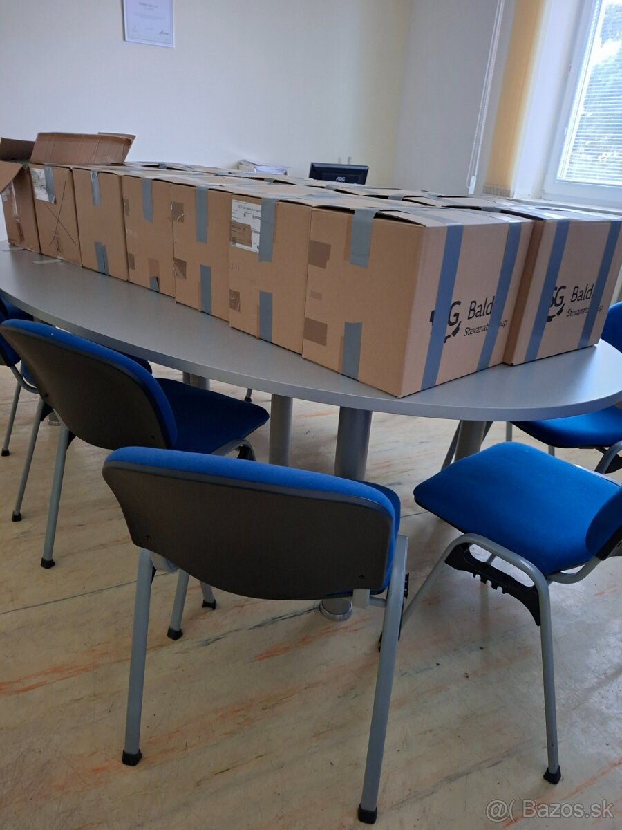 Predám lacno kancelársky nábytok - 3