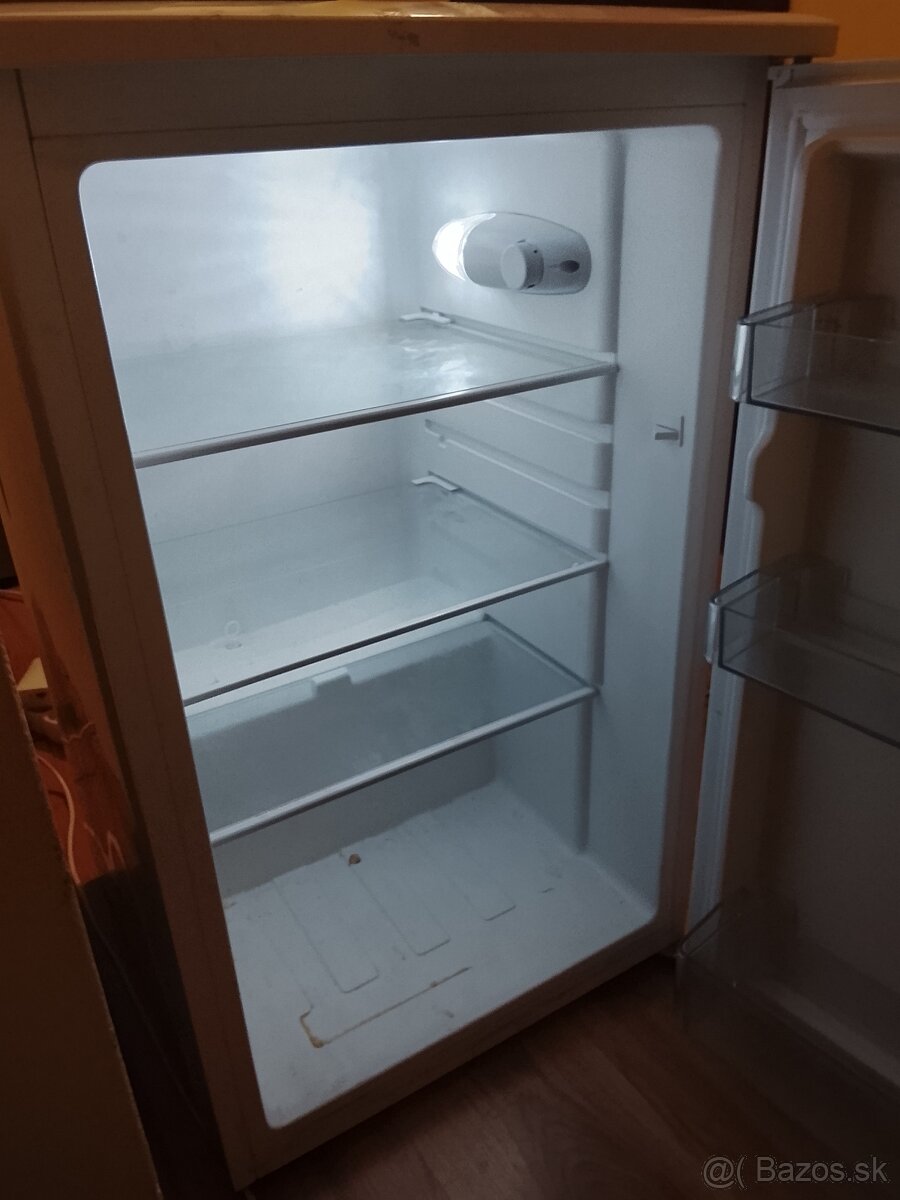Predám malú chladničku gorenje - 3