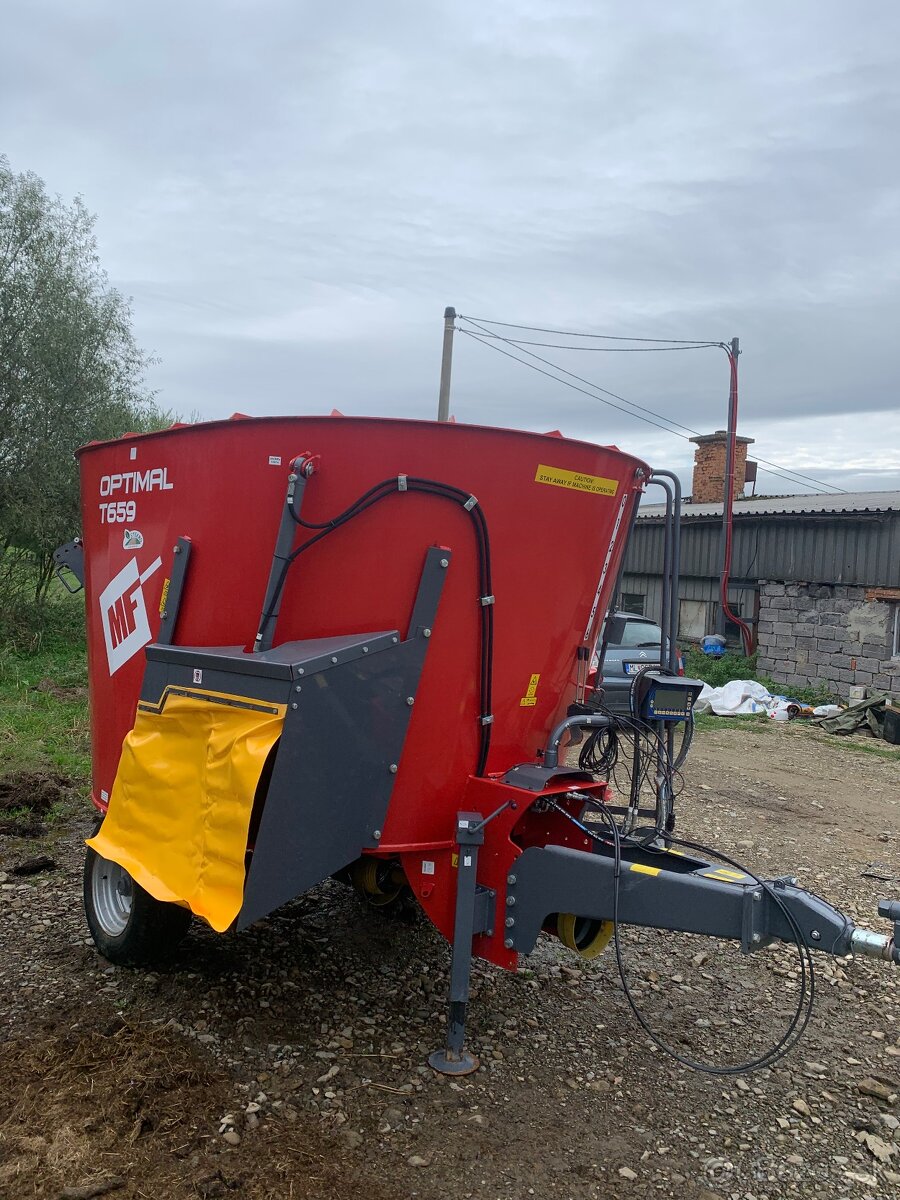 Predám krmný voz Metal-Fach 8m3 - 3