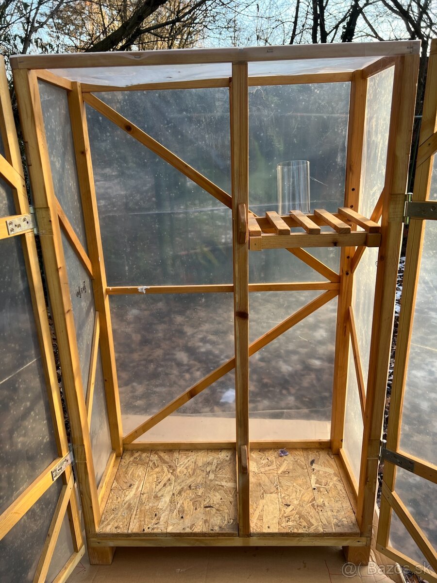 Handmade skleník (fóliovník) na balkón - 3