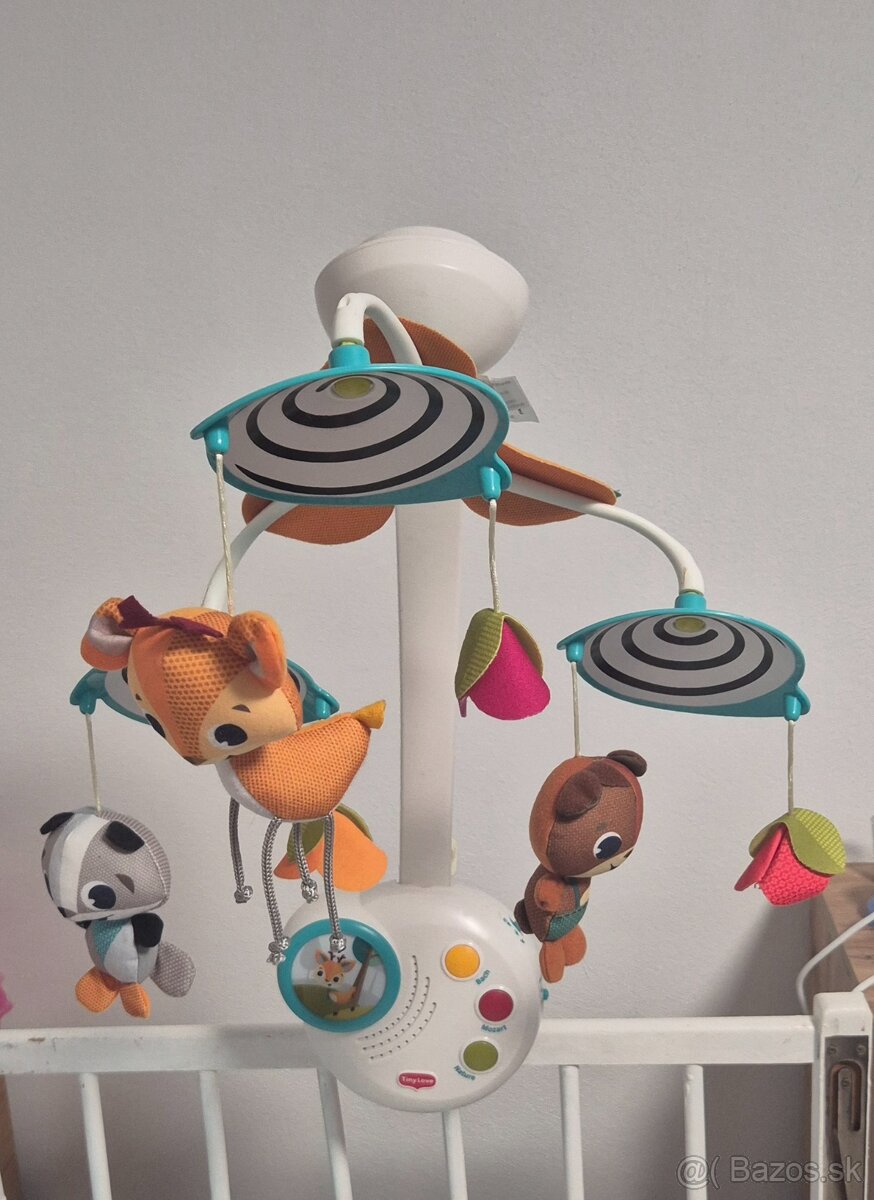 Kolotoč nad postieľku - 3