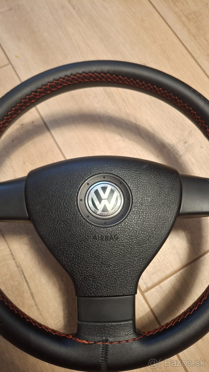Volkswagen golf 5 volant - 3