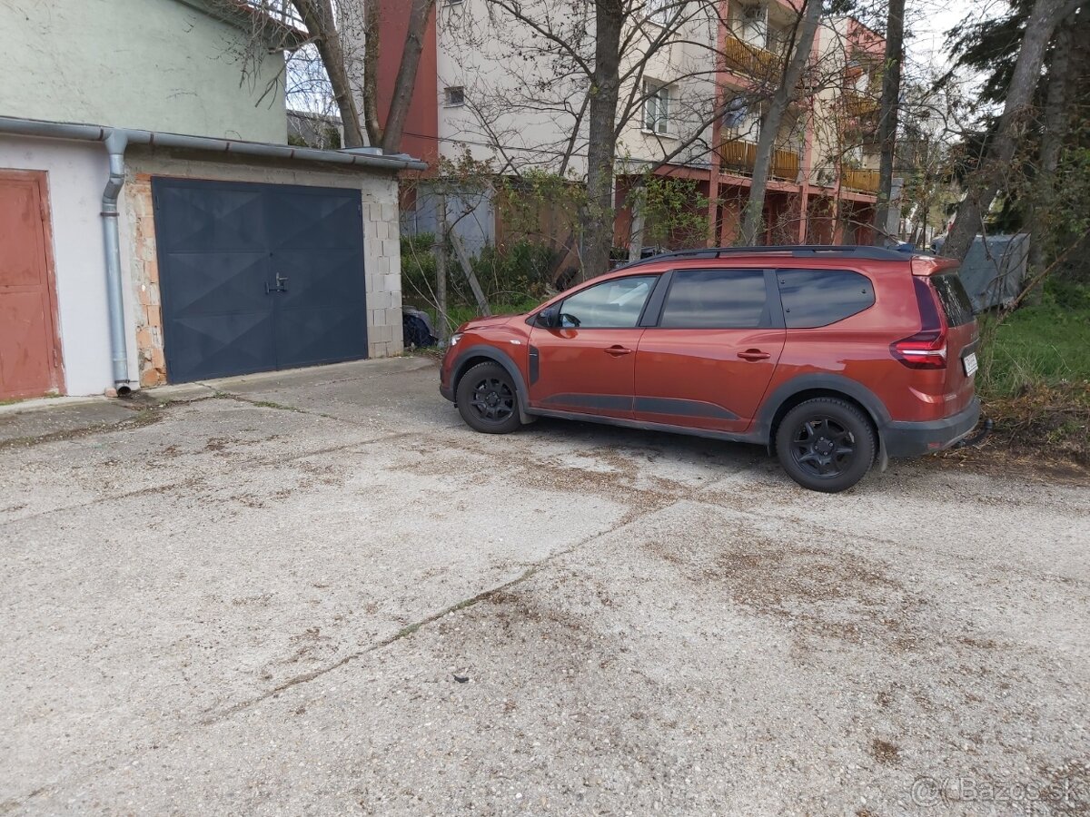 Garáž na prenájom v SC - 3