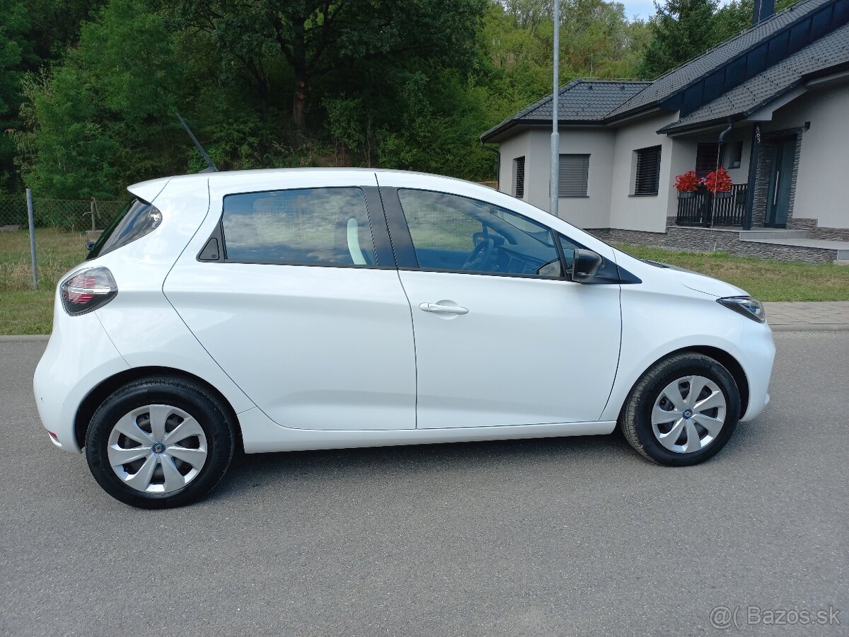 Renault zoe 51kw 2021 jen 47tkm, klima ,navi.. - 3