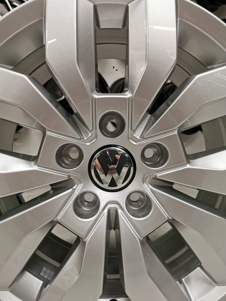 VW Multivan - T6 Original disky 8x17 ET 49 5x120 ..,.,..