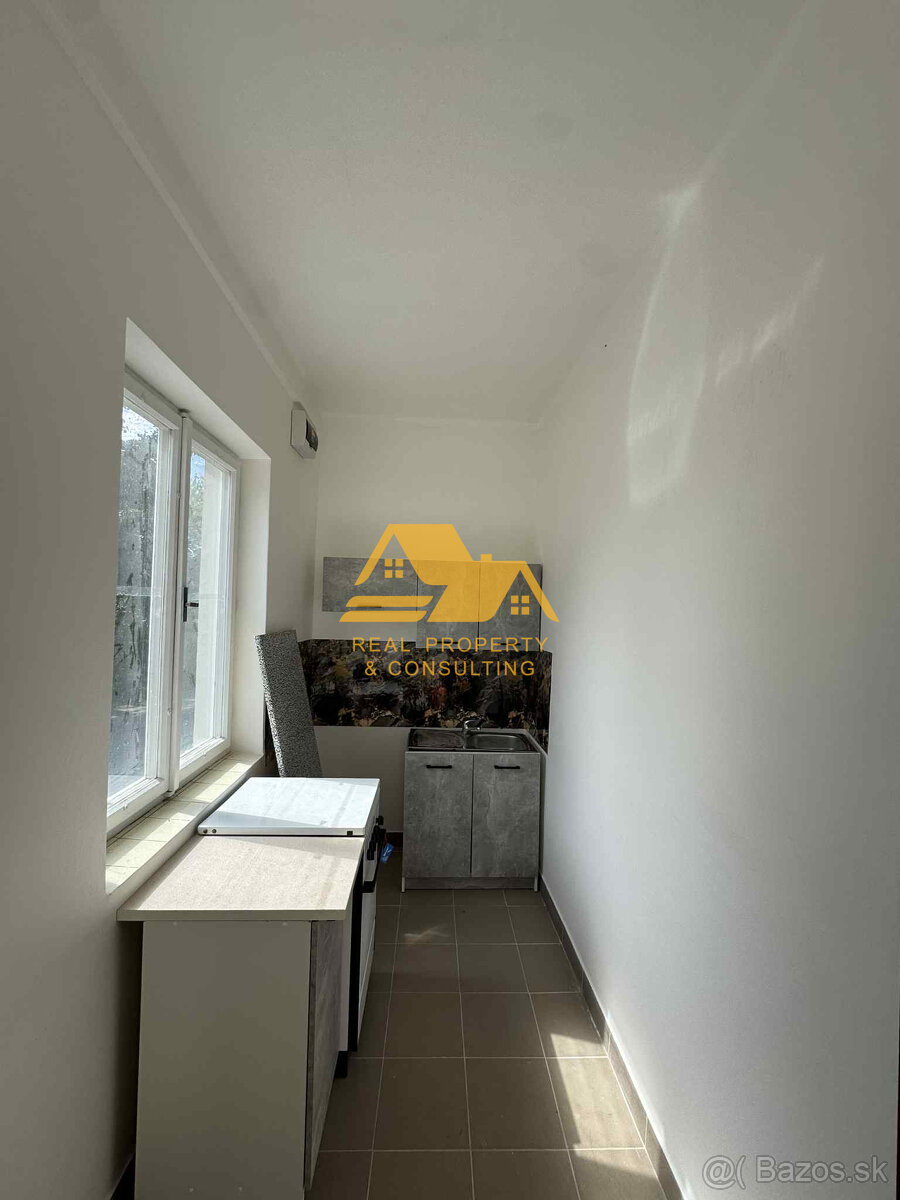 Prenajmem 1 izbový byt v Nesvadoch - 3