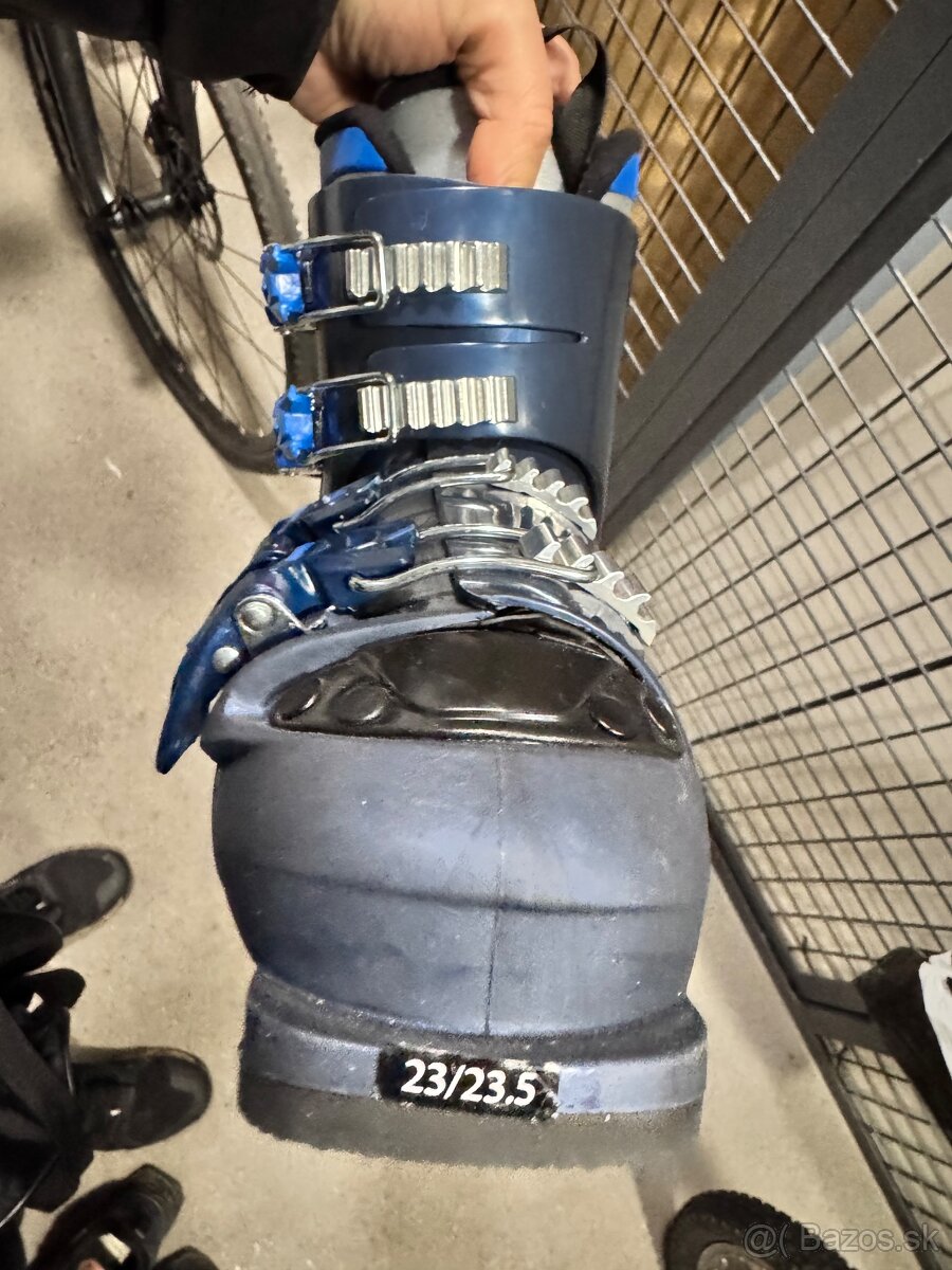 Predám nove nepoužité lyziarkky Wedze 23-23,5 - 3