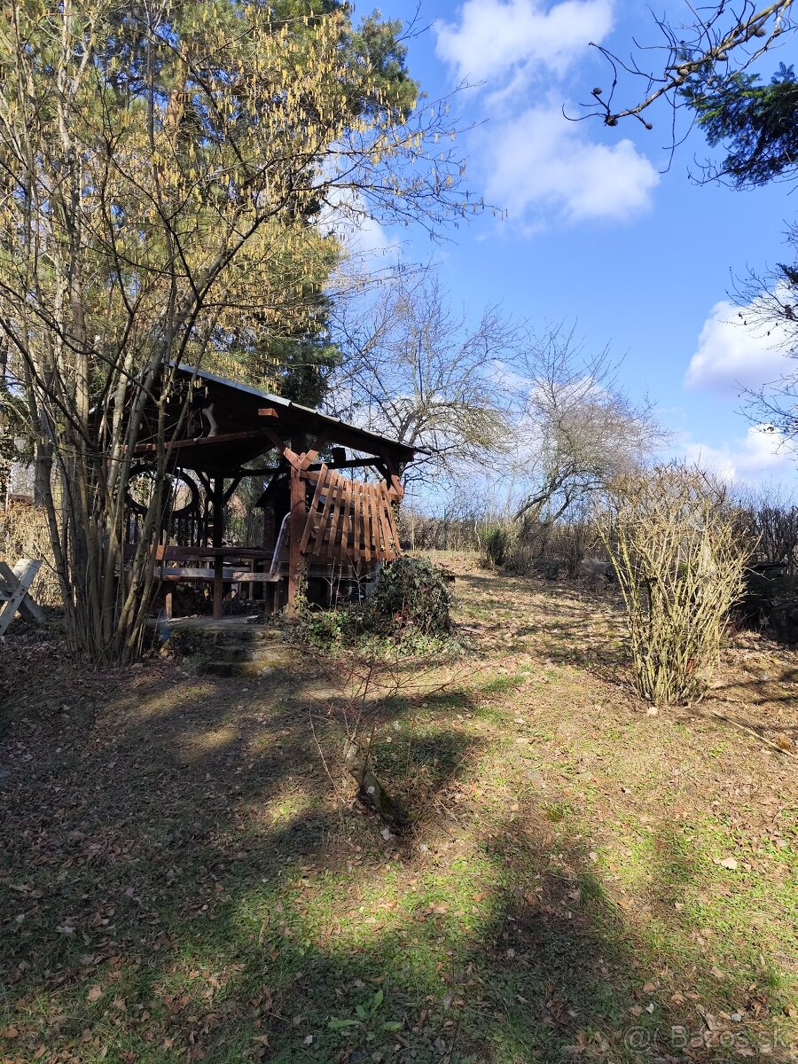 Chata pri vodnej nádrži Dubník 2 - 3