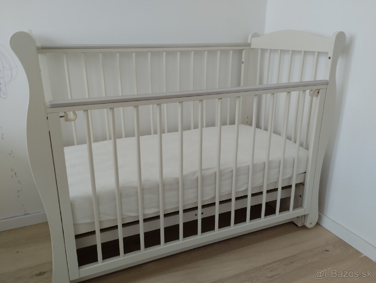 Kvalitná drevená detská postieľka + ortopedický matrac - 3