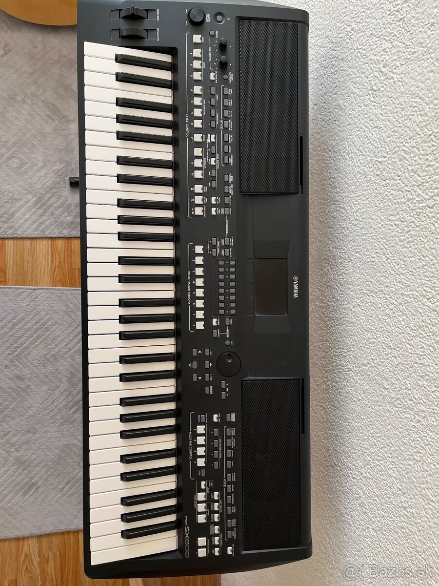 Klávesy Yamaha Psr SX600 - 3