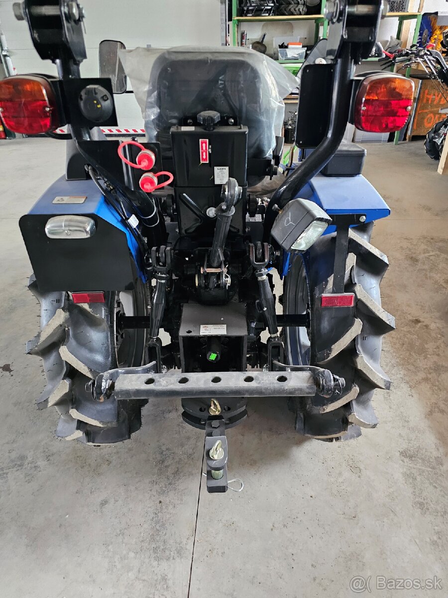 Malotraktor SOLIS 20 - 3