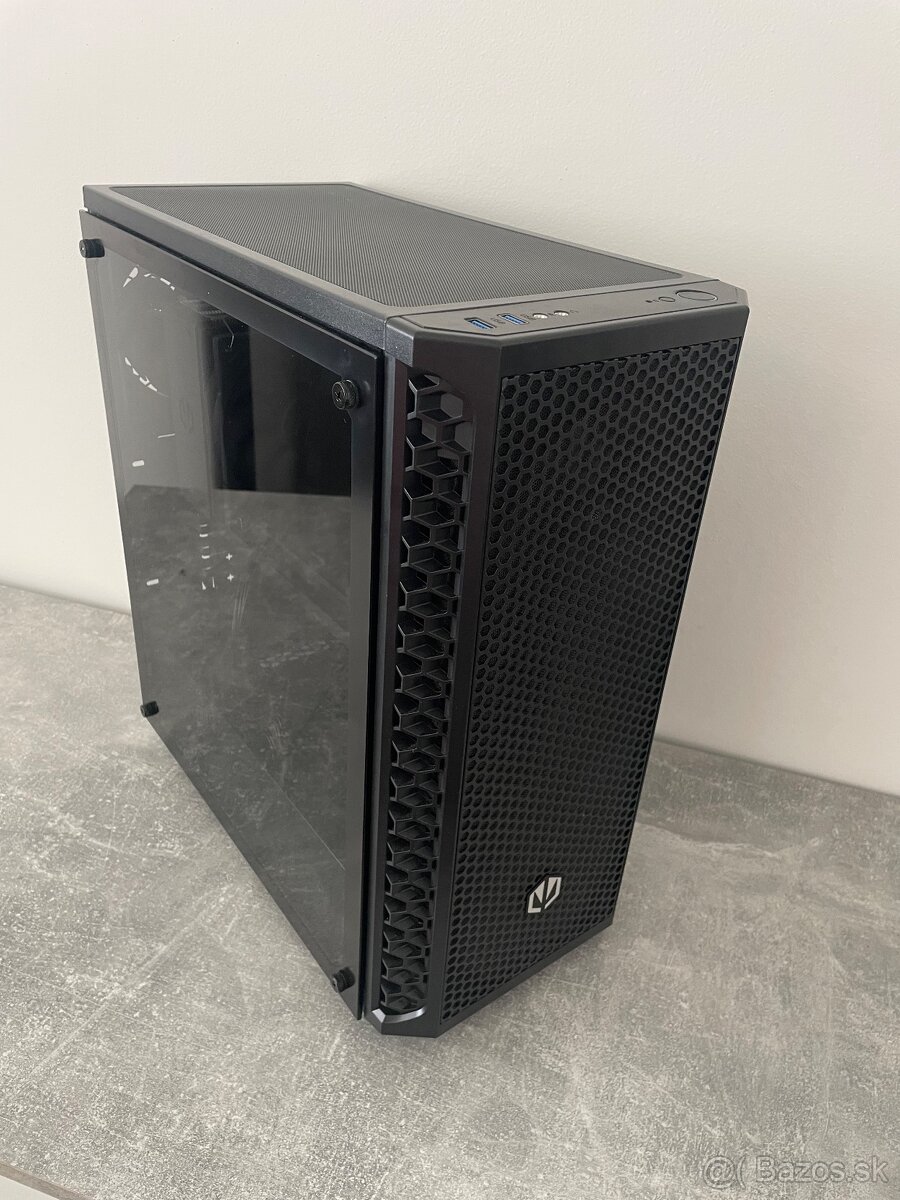 Herny PC plus monitor zdarma - 3