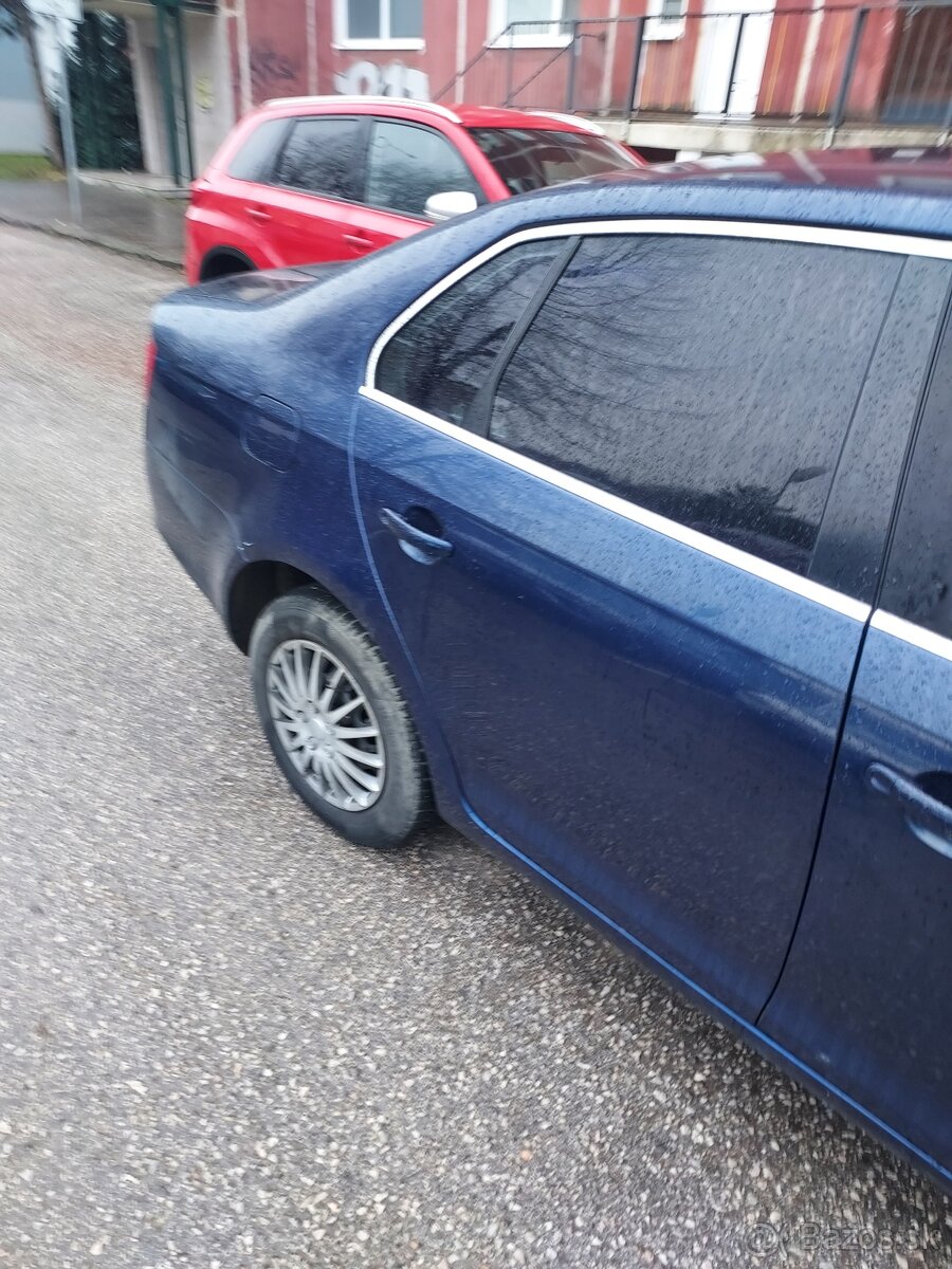 Predam Vw jetta 1,9 tdi 2007 - 3