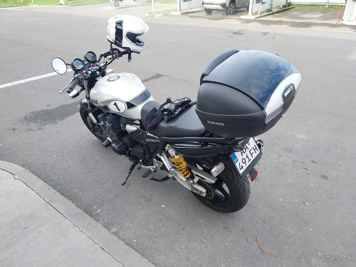 YAMAHA XJR 1300 11/2013 vstrekovanie - 3