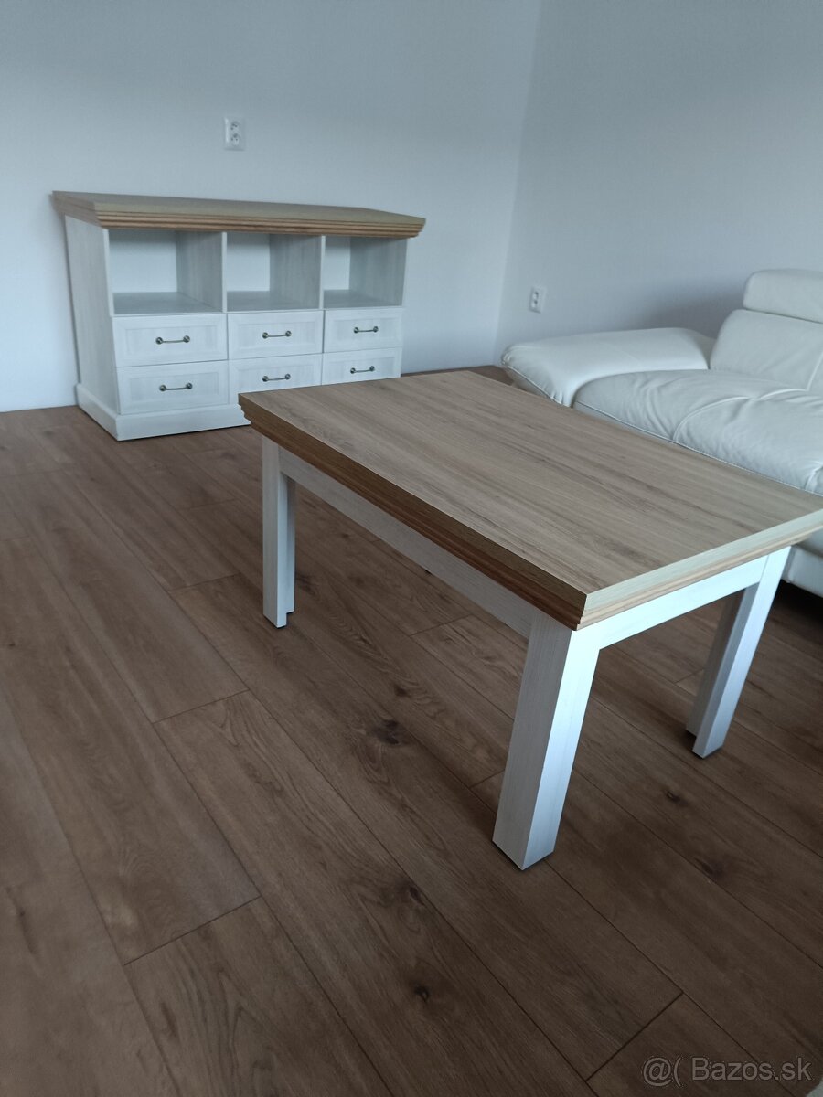 Vitrína, komoda, stolík - 3