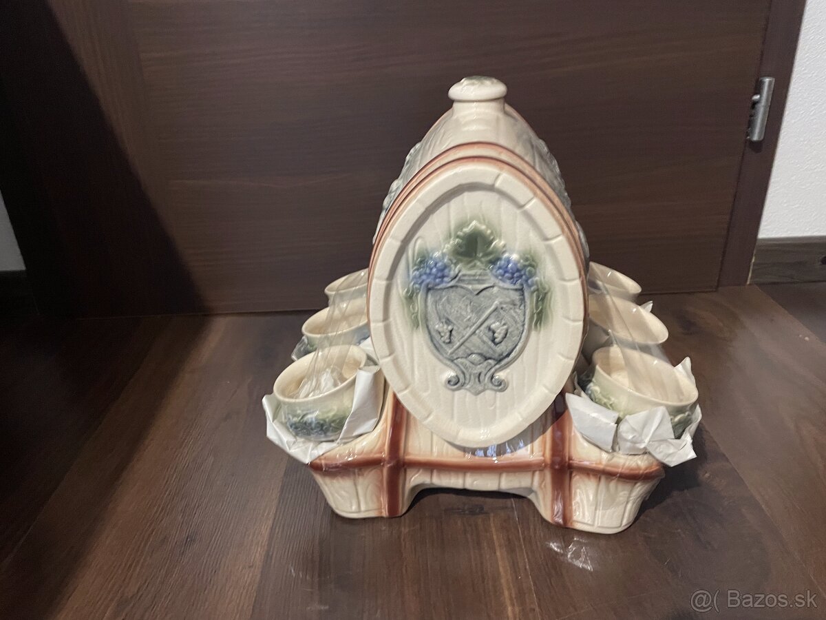 Predam keramicky sudok so 6 poharmi s polovnickou tematikou - 3