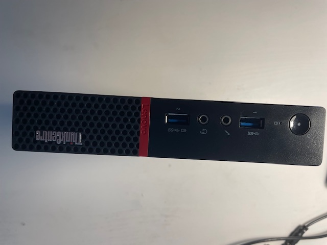 Perfektný Lenovo ThinkCentre M700 512SSD - 3