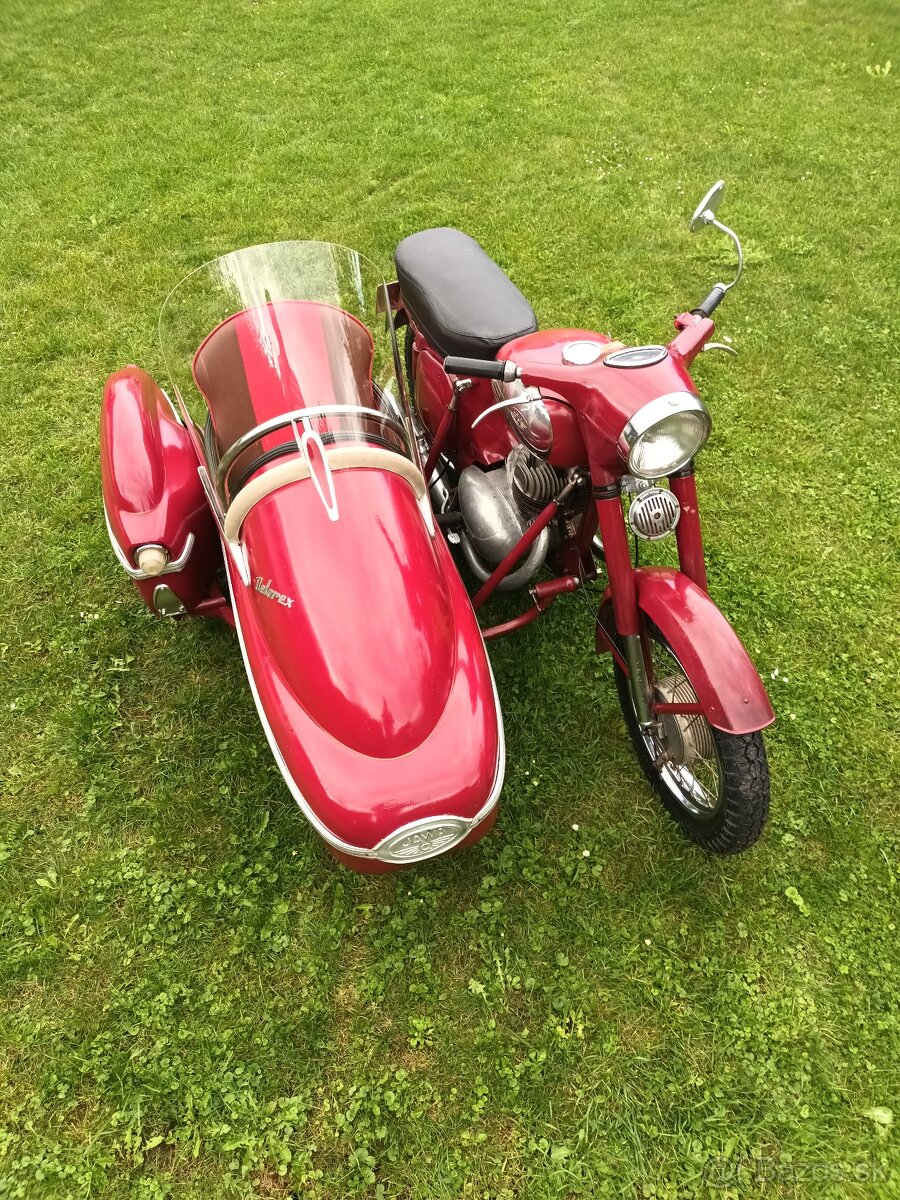 Jawa 350 se sajdou Velorex 560 - 3