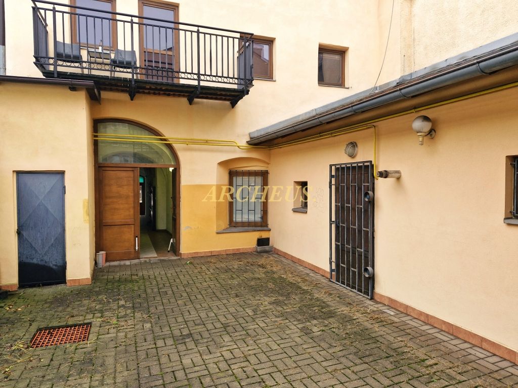 PRIESTORY NA PRENÁJOM - HLAVNÁ ,PREŠOV - 3