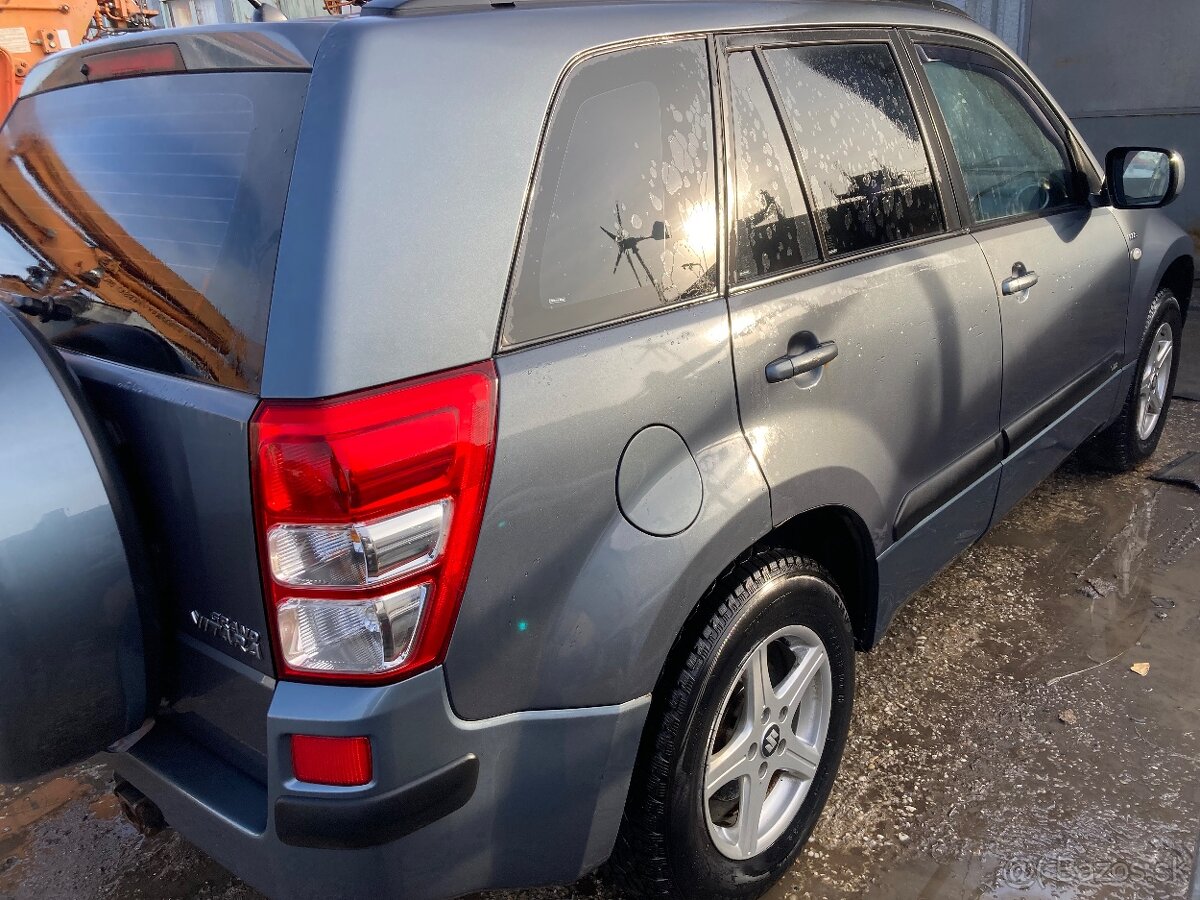 Suzuki Grand Vitara - 3