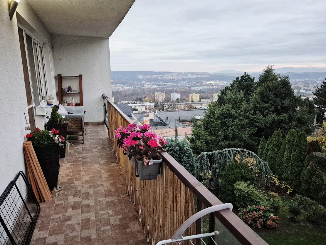 Predám exkluzívny 4 izb.byt,100 m2,loggie 2,záhrada,Podhrado - 3